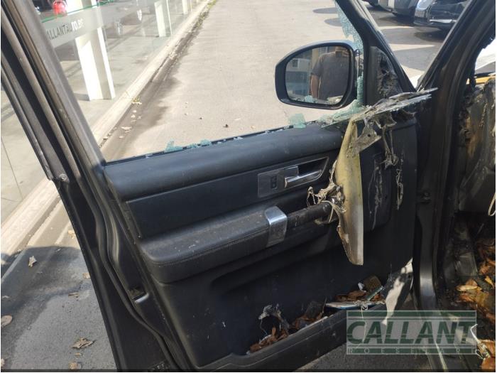 Landrover Discovery IV 3.0 TD V6 24V Sloopvoertuig (2015, Grijs)