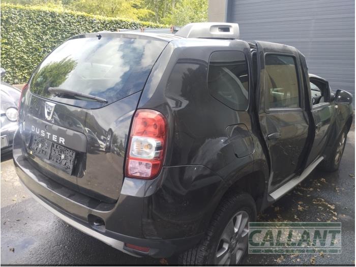 Dacia Duster 1.5 dCi Sloopvoertuig (2015, Zwart)