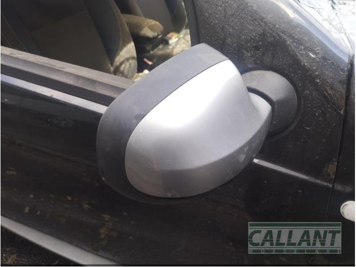 Dacia Duster 1.5 dCi Sloopvoertuig (2015, Zwart)