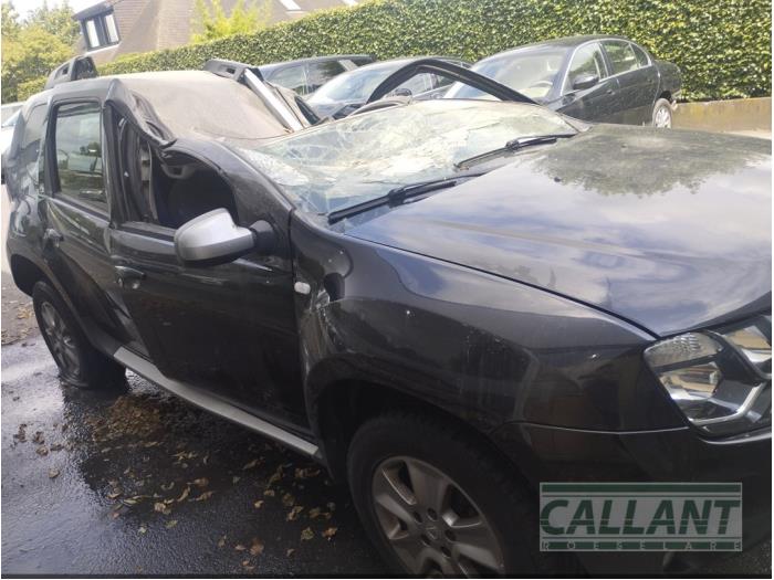 Dacia Duster 1.5 dCi Sloopvoertuig (2015, Zwart)