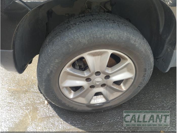 Dacia Duster 1.5 dCi Sloopvoertuig (2015, Zwart)