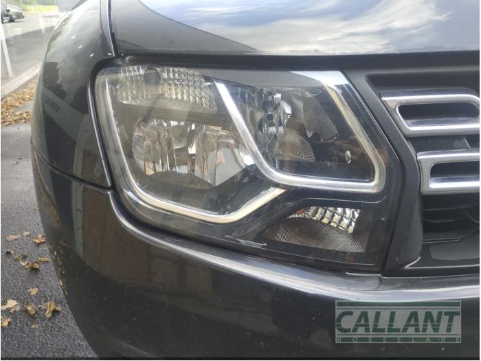 Dacia Duster 1.5 dCi Sloopvoertuig (2015, Zwart)