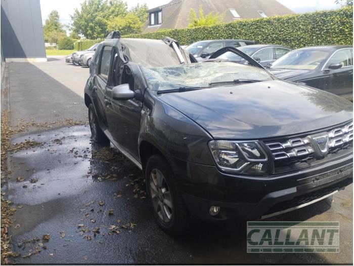 Dacia Duster 1.5 dCi Sloopvoertuig (2015, Zwart)