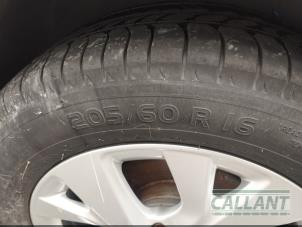 Citroen C4 Picasso 1.2 12V PureTech 130 Sloopvoertuig (2017, Grijs, Moonmist)