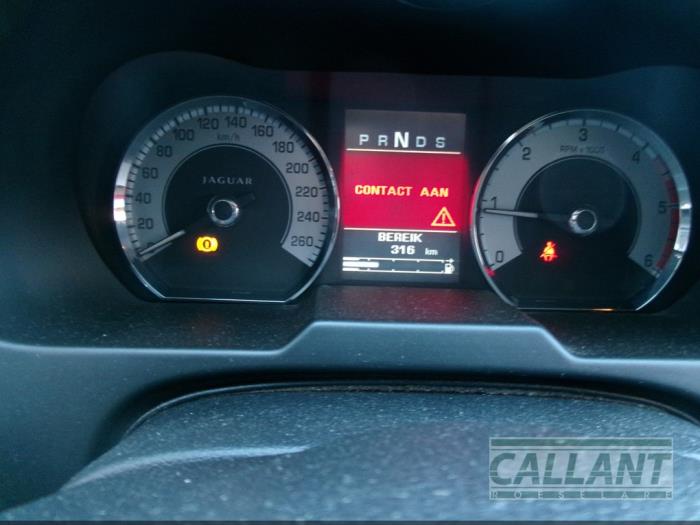 Jaguar XF 2.7 D V6 24V Sloopvoertuig (2009, Grijs)