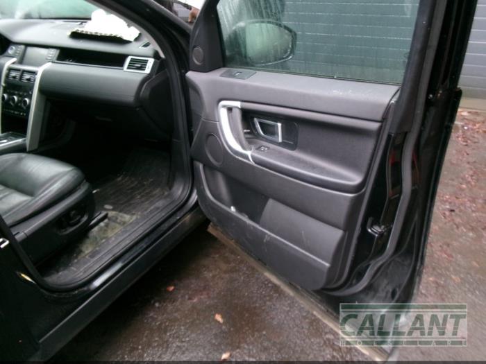 Landrover Discovery Sport 2.0 TD4 180 16V Sloopvoertuig (2017, Zwart)