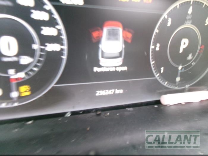 Landrover Range Rover IV 3.0 TDV6 24V Sloopvoertuig (2017, Zwart)