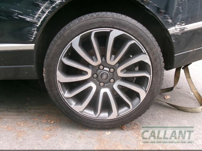 Landrover Range Rover IV 3.0 TDV6 24V Sloopvoertuig (2017, Zwart)