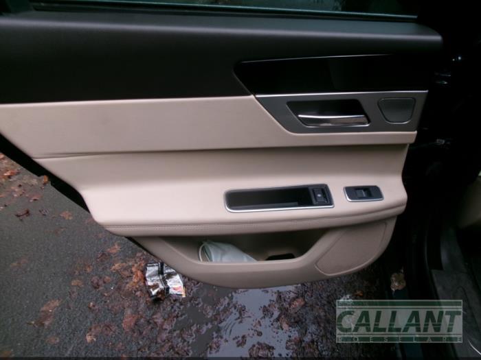 Jaguar XF 2.0d 163 E-Performance 16V Sloopvoertuig (2016, Groen)