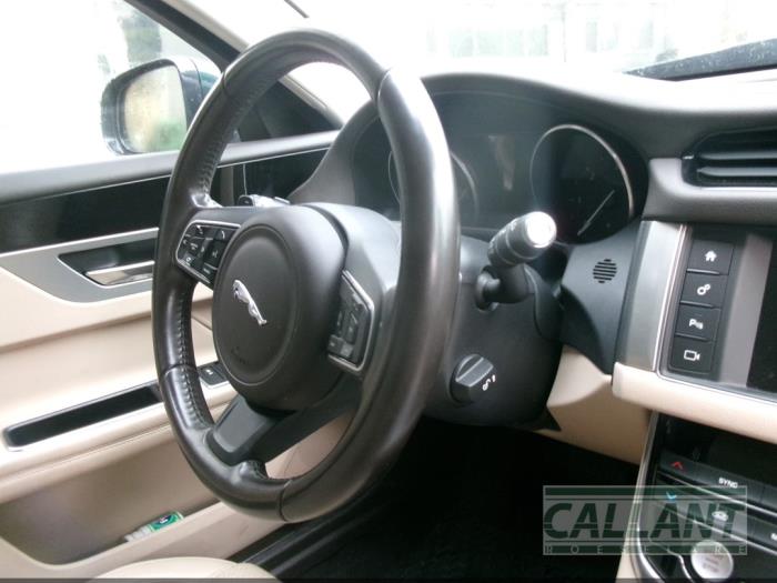 Jaguar XF 2.0d 163 E-Performance 16V Sloopvoertuig (2016, Groen)