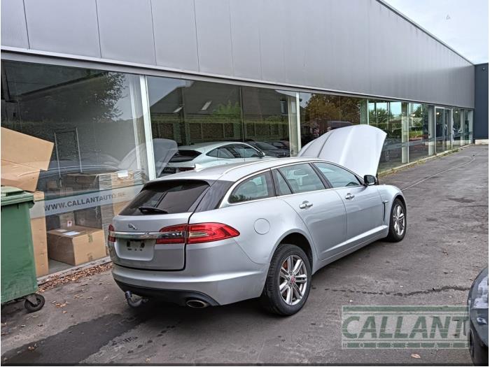 Jaguar XF Sportbrake 2.2 D 16V Sloopvoertuig (2014, Zilver)
