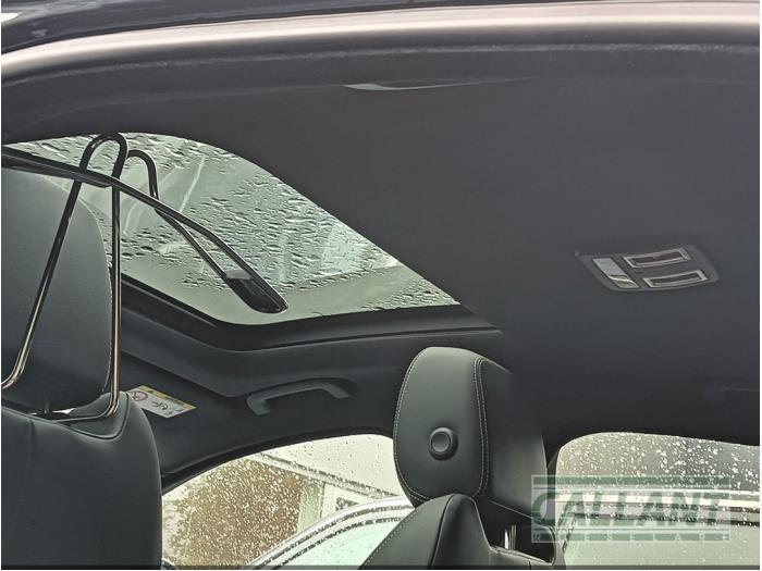 Jaguar XE 2.0 D E-Performance 16V Sloopvoertuig (2015, Zwart)