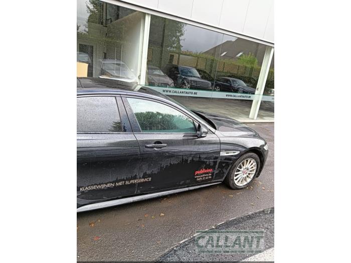 Jaguar XE 2.0 D E-Performance 16V Sloopvoertuig (2015, Zwart)