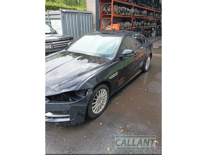 Jaguar XE 2.0 D E-Performance 16V Sloopvoertuig (2015, Zwart)