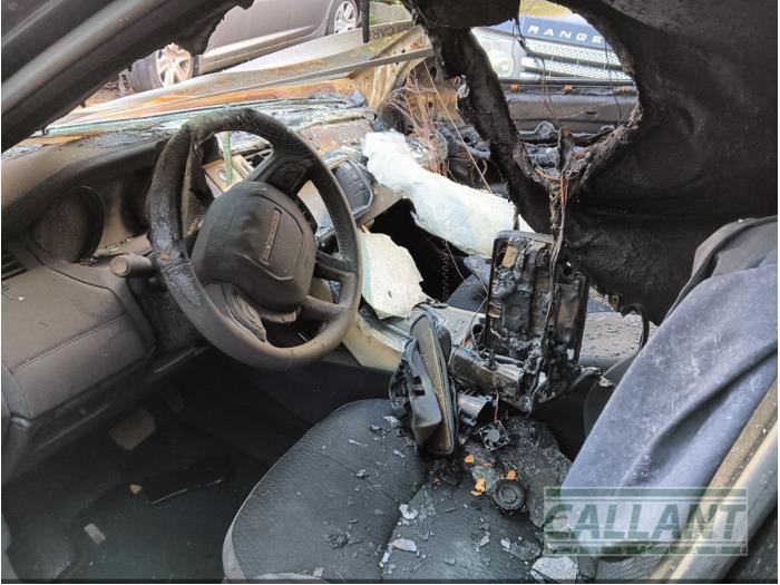 Landrover Range Rover Evoque 2.0 D 150 16V Sloopvoertuig (2016, Zwart)