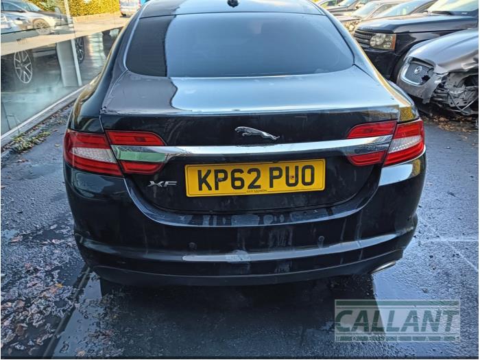 Jaguar XF Sloopvoertuig (2013, Zwart)