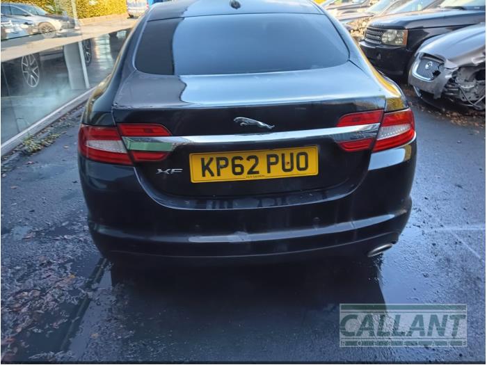 Jaguar XF Sloopvoertuig (2013, Zwart)