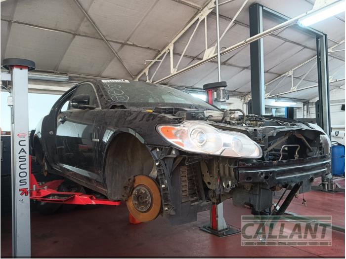 Jaguar XF 3.0 V6 24V Sloopvoertuig (2010, Zwart)