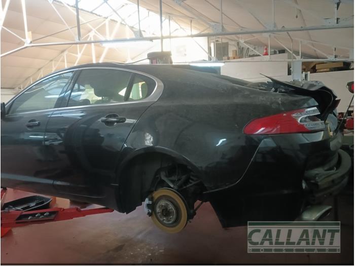 Jaguar XF 3.0 V6 24V Sloopvoertuig (2010, Zwart)