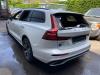 Volvo V60 II 2.0 T6 16V Twin Engine Sloopvoertuig (2020, Kristal, Wit)