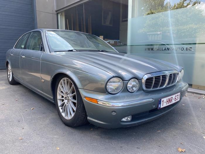 Jaguar XJ 2.7d V6 24V Sloopvoertuig (2006, QUARTZ)