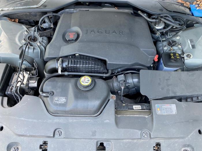 Jaguar XJ 2.7d V6 24V Sloopvoertuig (2006, QUARTZ)