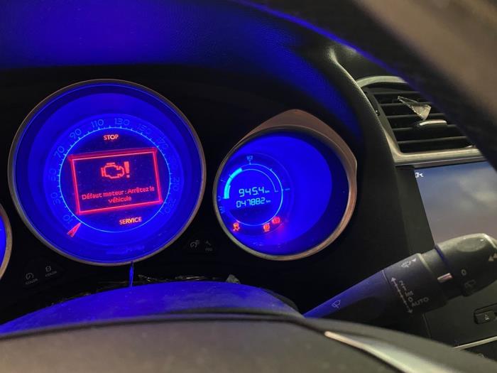 Citroen DS 4/DS 4 Crossback 1.6 BlueHDI 115 Sloopvoertuig (2018, Zwart)