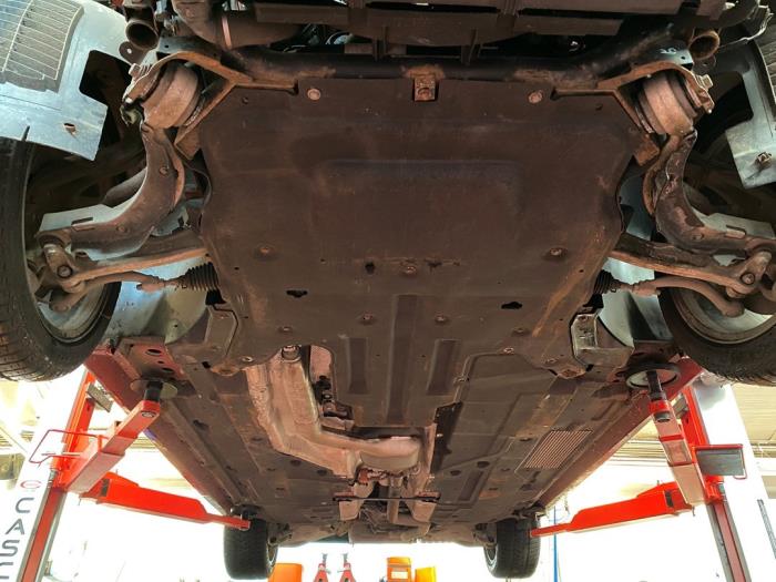 Jaguar XE 2.0d 180 16V Sloopvoertuig (2016, Rood)