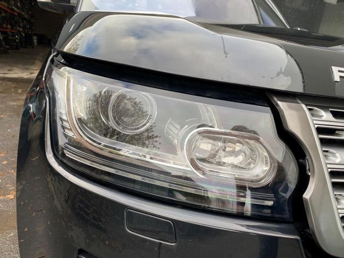 Landrover Range Rover IV 4.4 SDV8 32V Sloopvoertuig (2015, Metallic, Zwart)