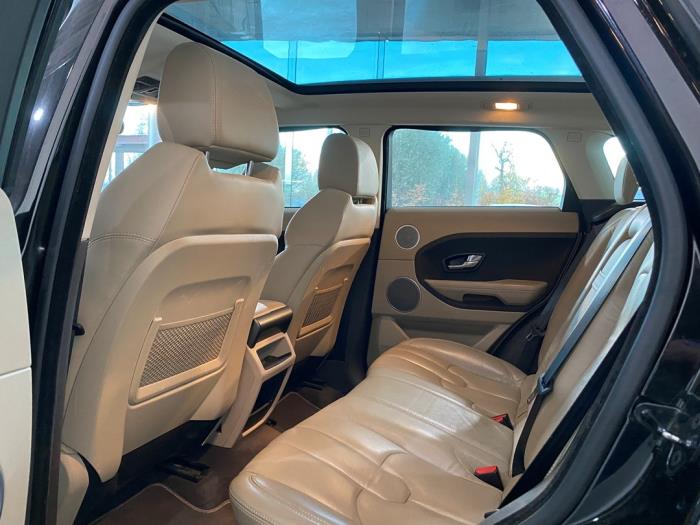 Landrover Range Rover Evoque 2.2 TD4 16V Sloopvoertuig (2012, Metallic, Zwart)