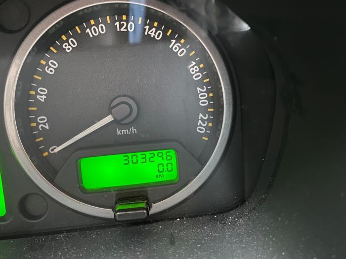 Landrover Freelander II 2.2 tD4 16V Sloopvoertuig (2007, Metallic, Grijs)