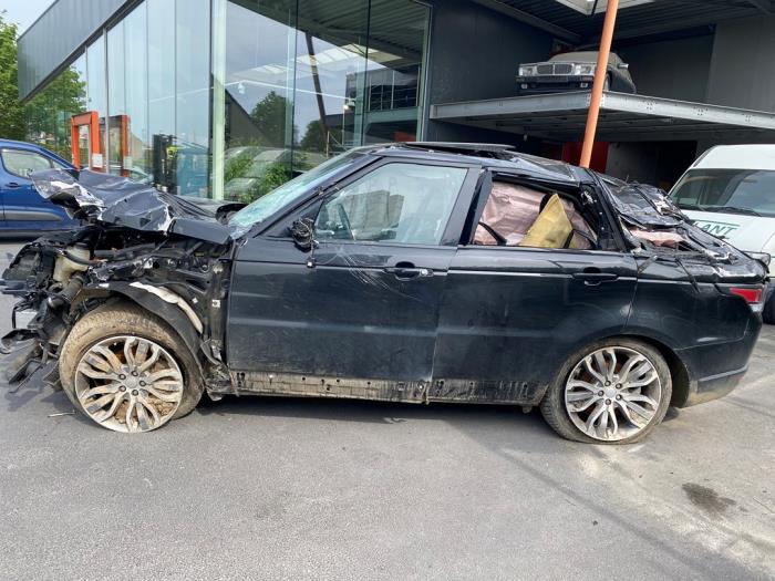Landrover Range Rover Sport 3.0 SDV6 Sloopvoertuig (2016, Metallic, Zwart)
