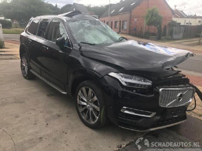 Volvo XC90 II 2.0 T8 16V Twin Engine AWD Sloopvoertuig (2016, Zwart)