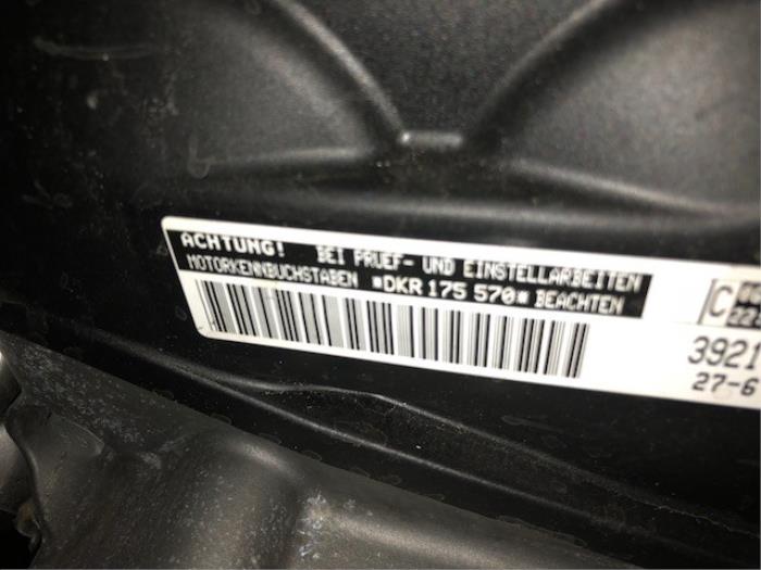 Volkswagen T-Roc I 1.0 TSI 12V BlueMotion Sloopvoertuig (2018, Metallic, Paars)