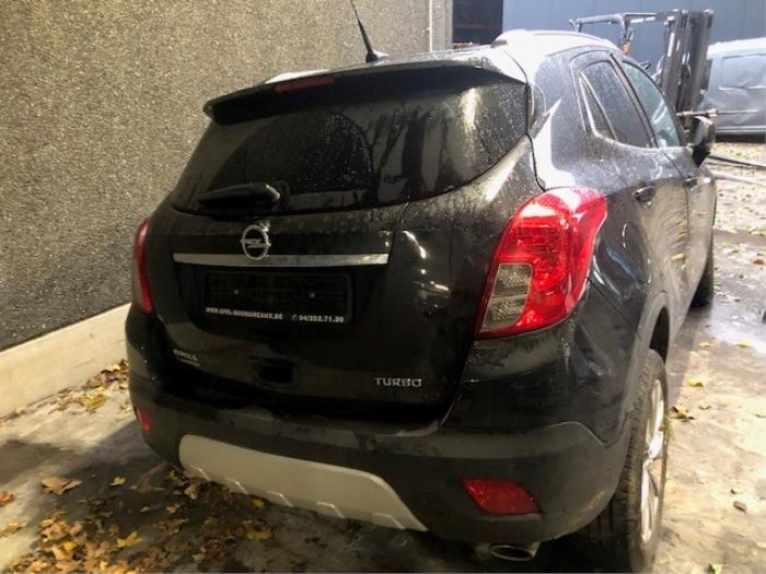 Opel Mokka/Mokka X 1.4 Turbo 16V 4x2 Sloopvoertuig (2015, Metallic, Zwart)