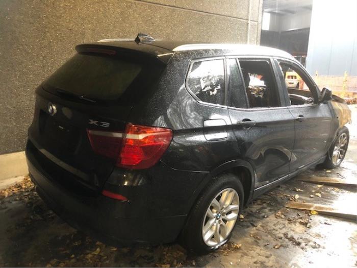 BMW X3 sDrive18d 16V Sloopvoertuig (2013, Metallic, Zwart, Saffierblauw, Saffierzwart)