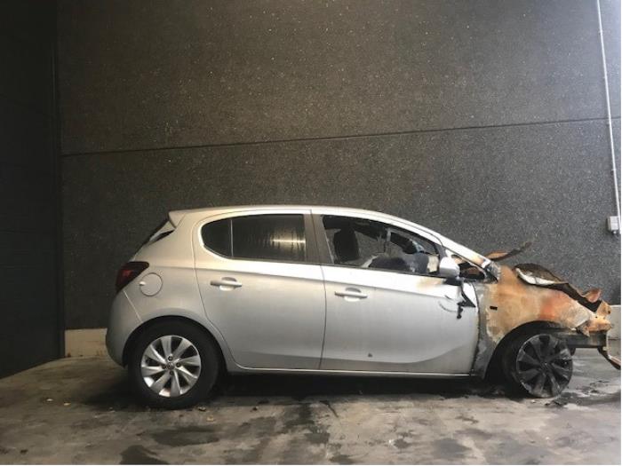 Opel Corsa E 1.2 16V Sloopvoertuig (2017)