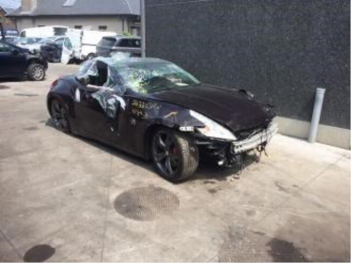 Nissan 370 Z Roadster 3.7 V6 24V Sloopvoertuig (2009, Donker, Paars)