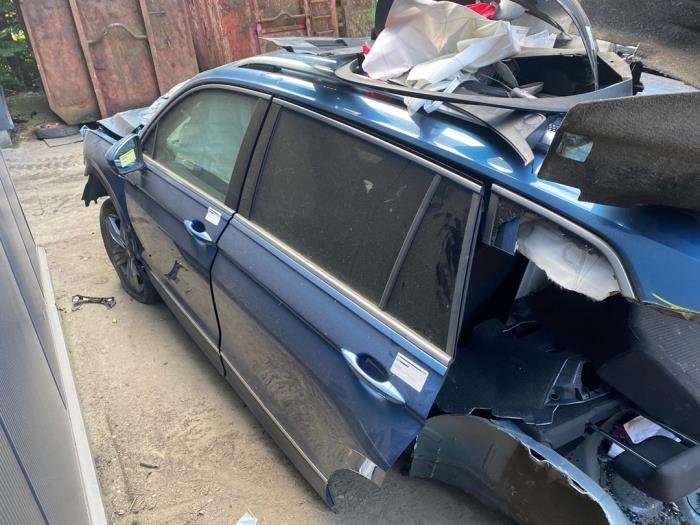 Volkswagen Tiguan 2.0 TDI 16V BlueMotion Techn.SCR 4Motion Sloopvoertuig (2017, Licht, Blauw)