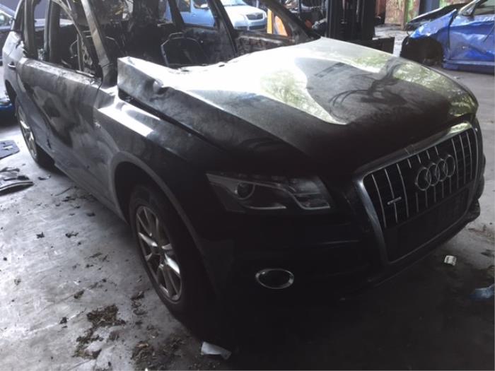 Audi Q5 2.0 TDI 16V Quattro Sloopvoertuig (2012, Zwart)