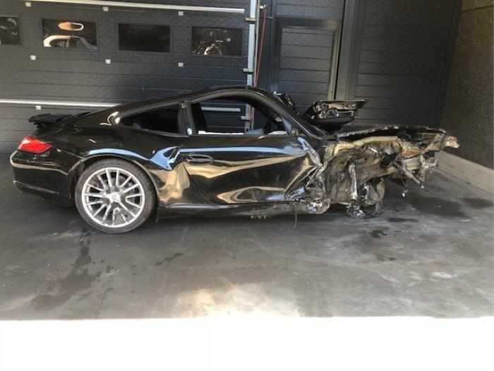 Porsche 911 3.6 24V Carrera Sloopvoertuig (2004, Zwart)