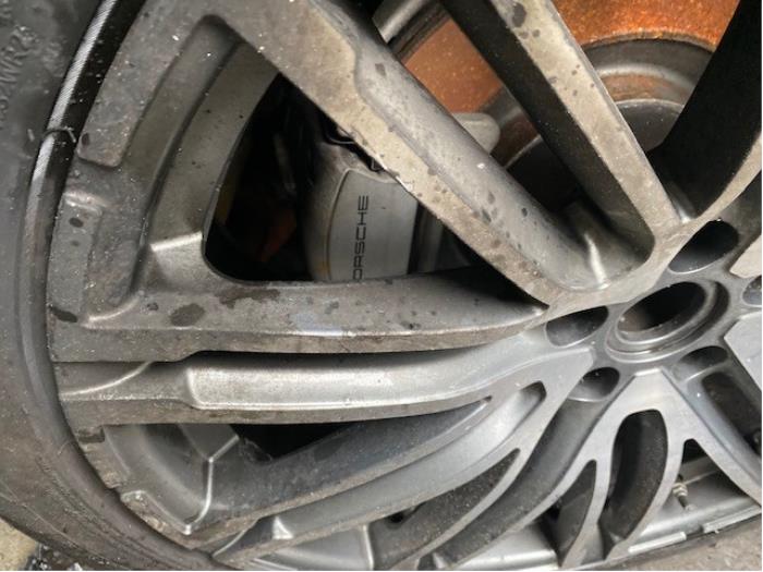 Porsche Macan 3.0 S Diesel V6 24V Sloopvoertuig (2015, Metallic, Zwart)