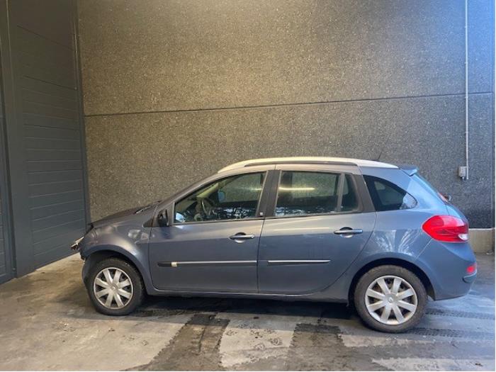 Renault Clio III Estate/Grandtour 1.5 dCi FAP Sloopvoertuig (2011, Grijs)