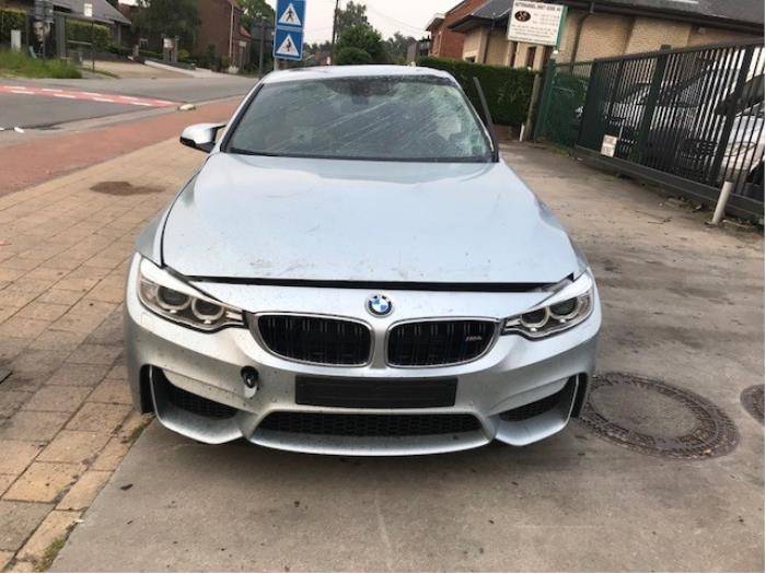 BMW M4 Sloopvoertuig (2015, Zilver)