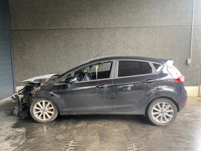Ford Fiesta 6 1.0 EcoBoost 12V 125 Sloopvoertuig (2015, Zwart)
