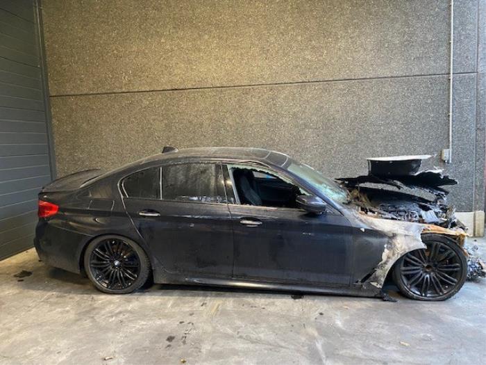 BMW 5 serie 540i 3.0 TwinPower Turbo 24V Sloopvoertuig (2018, Metallic, Zwart, Carbon)
