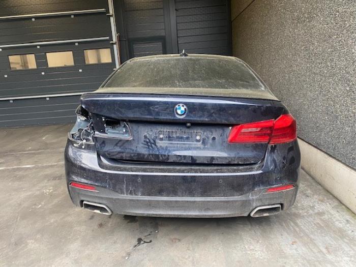 BMW 5 serie 540i 3.0 TwinPower Turbo 24V Sloopvoertuig (2018, Metallic, Zwart, Carbon)