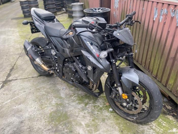 Suzuki Sloopvoertuig (2020, Zwart)