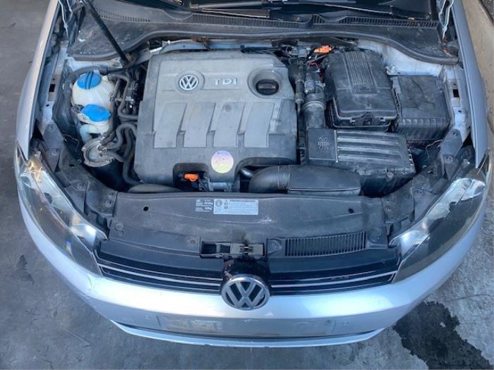 Volkswagen Golf VI 1.6 TDI 16V Sloopvoertuig (2010, Zilver)