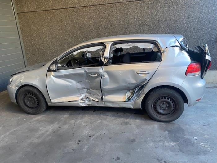 Volkswagen Golf VI 1.6 TDI 16V Sloopvoertuig (2010, Zilver)